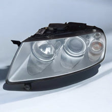 Laden Sie das Bild in den Galerie-Viewer, Frontscheinwerfer VW Touareg 7L6941015CG LED Links Scheinwerfer Headlight