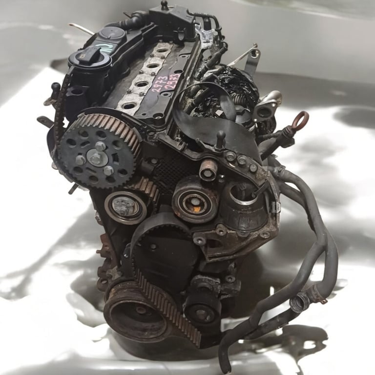Motor Audi VW A3 Passat CBA 2.0 TDI 130TKm 2012 Diesel Engine Unkomplett