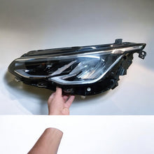 Load image into Gallery viewer, Frontscheinwerfer VW Golf VIII 5H1941005B LED Links Scheinwerfer Headlight