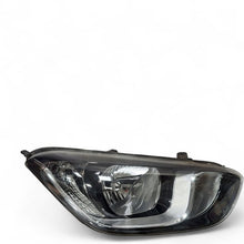 Laden Sie das Bild in den Galerie-Viewer, Frontscheinwerfer Hyundai I20 92102-4P500 Rechts Scheinwerfer Headlight SCH2416058798wm