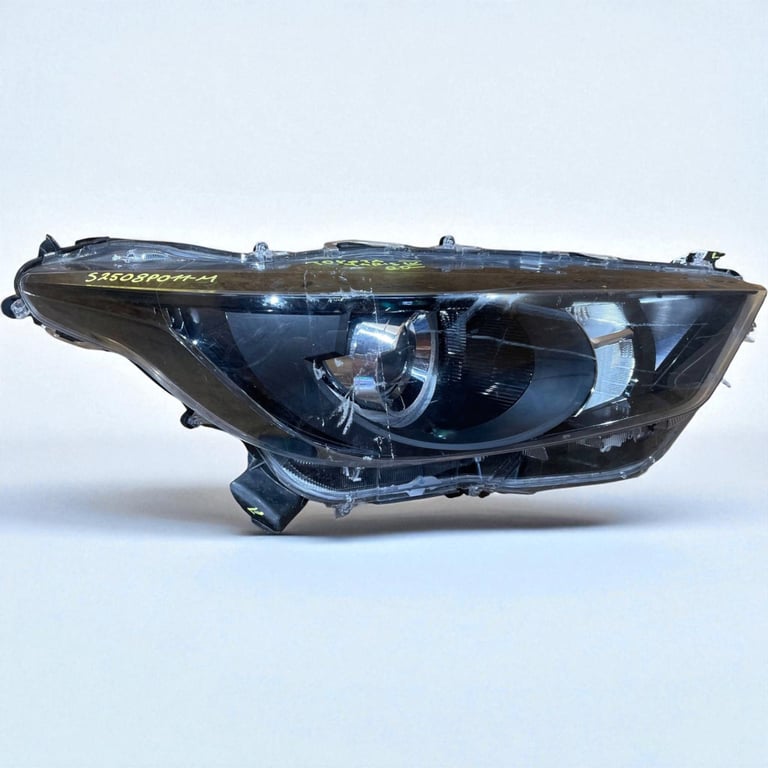 Frontscheinwerfer Toyota 4 Yaris S2508P011-M Rechts Scheinwerfer Headlight