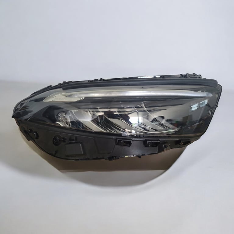 Frontscheinwerfer Mercedes-Benz A1779066404 A1779062206 LED Rechts Headlight