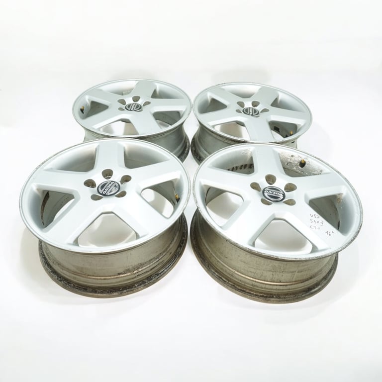 1x Alufelge 17 Zoll 7.0" 5x108 52 5ET Glanz Silber 30647089 Volvo S40 Ii