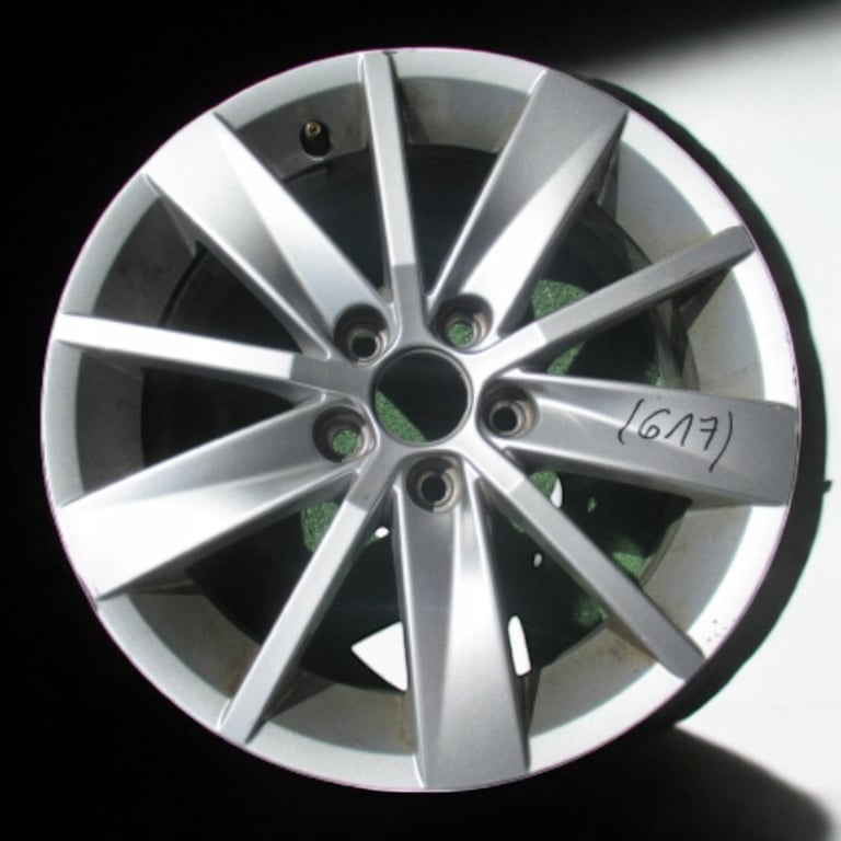 1x Alufelge 15 Zoll 6.0" 5x100 40ET Glanz Silber 6C0601025 VW Polo 6r Rim Wheel FEL4531059659fh