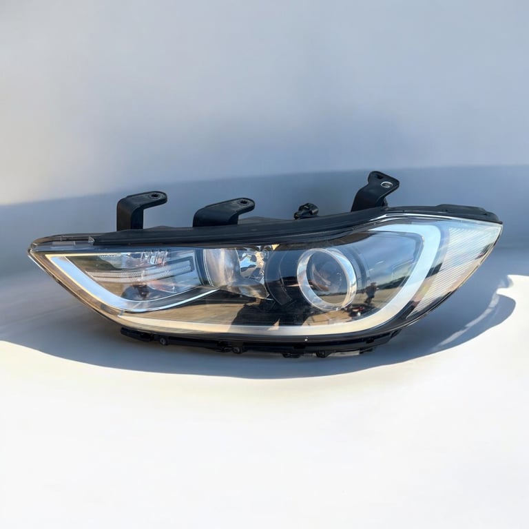 Frontscheinwerfer Hyundai Elantra 92101-F2100 202192101-F2 LED Links Headlight