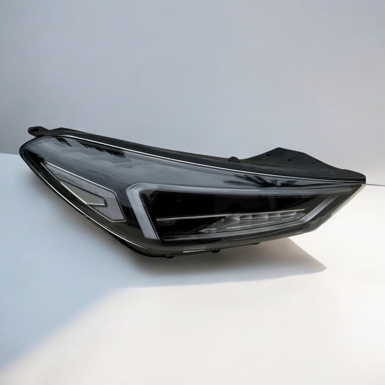 Frontscheinwerfer Hyundai Tucson 92102D7700 Rechts Scheinwerfer Headlight SCH1207490672ur