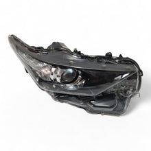 Laden Sie das Bild in den Galerie-Viewer, Frontscheinwerfer Kia Ceed 90070909 LED Rechts Scheinwerfer Headlight