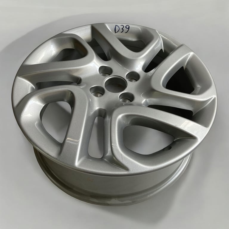 1x Alufelge 17 Zoll 6.5" 4x100 40ET 403008967 Dacia Sandero Captur Clio 1