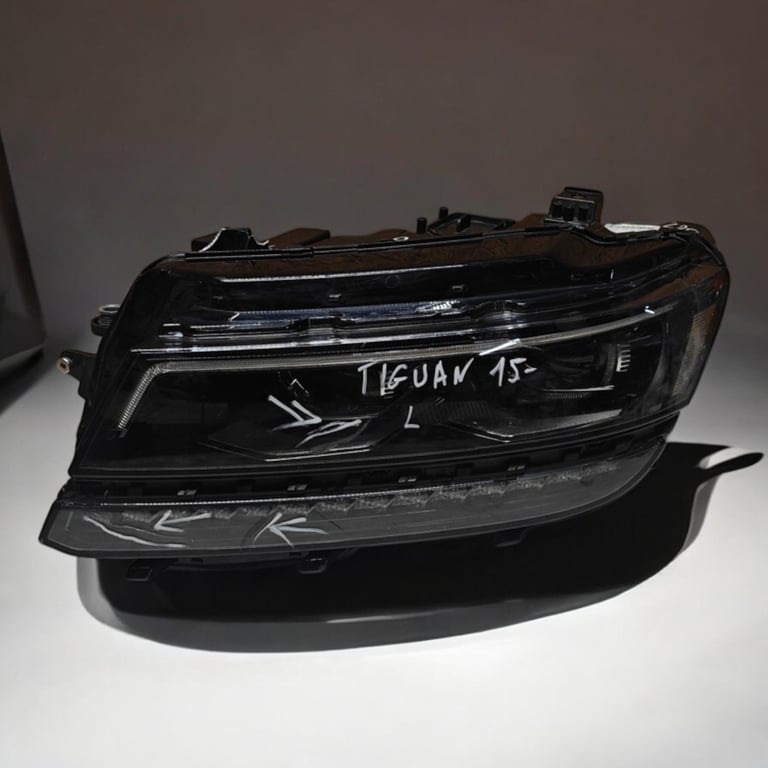 Frontscheinwerfer VW Tiguan 5NB941081E Full LED Links Scheinwerfer Headlight