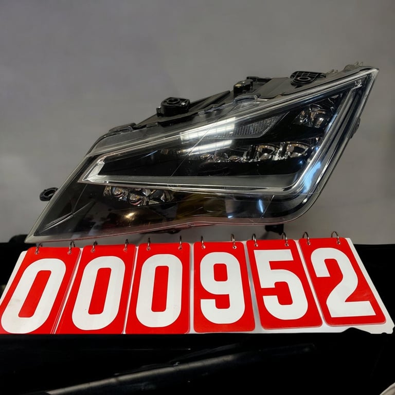 Frontscheinwerfer Seat Leon 5F1941007B LED Links Scheinwerfer Headlight SCH5673594850bm