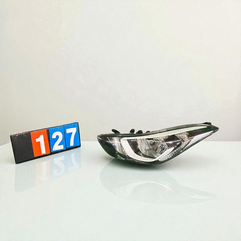 Frontscheinwerfer Hyundai Elantra CSC18152 Links Scheinwerfer Headlight