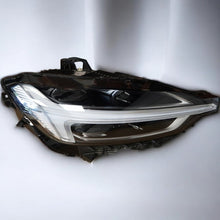 Load image into Gallery viewer, Frontscheinwerfer Volvo Xc60 31420418 LED Rechts Scheinwerfer Headlight SCH3599119385ry