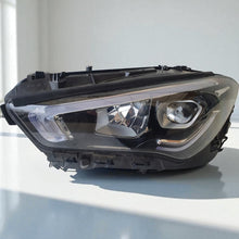 Laden Sie das Bild in den Galerie-Viewer, Frontscheinwerfer Mercedes-Benz Cla A1189062500 Full LED Links Headlight SCH4254963298at