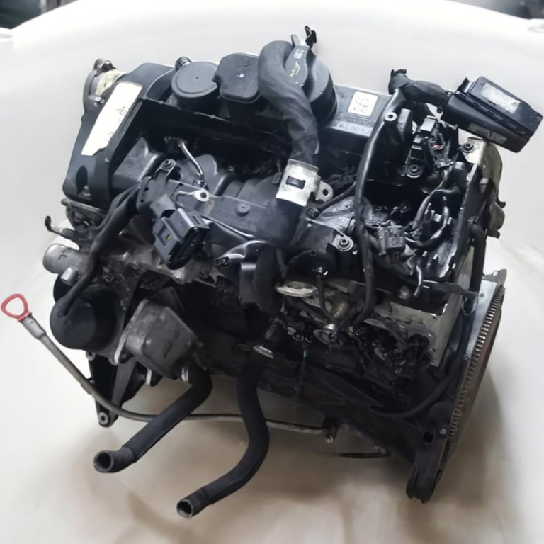 Motor Mercedes-Benz W211 W204 646811 2.2 CDI 170PS Diesel Engine Unkomplett