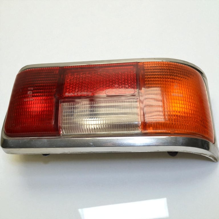 Rückleuchte Mercedes-Benz W114 W115 1158261679 Links Rearlight