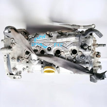 Laden Sie das Bild in den Galerie-Viewer, Motor Renault Espace IV 8200004211 2.0 148TKm Benzin Engine Unkomplett