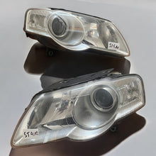 Laden Sie das Bild in den Galerie-Viewer, Frontscheinwerfer VW Passat Rechts Scheinwerfer Headlight