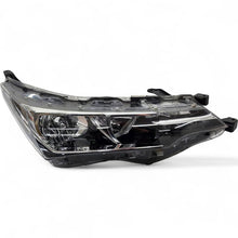 Laden Sie das Bild in den Galerie-Viewer, Frontscheinwerfer Toyota Corolla 81110-02L50-00 LED Rechts Headlight SCH1399355348eu