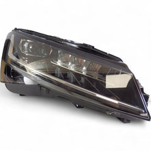 Load image into Gallery viewer, Frontscheinwerfer Skoda Superb III 3V1941016D LED Rechts Scheinwerfer Headlight