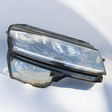 Laden Sie das Bild in den Galerie-Viewer, Frontscheinwerfer Skoda Karoq 57B941016D Rechts Scheinwerfer Headlight SCH6938541995js