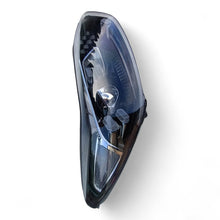 Laden Sie das Bild in den Galerie-Viewer, Frontscheinwerfer Kia Sportage IV F1921-52600 F192102200 Full LED Rechts SCH8698822589ql