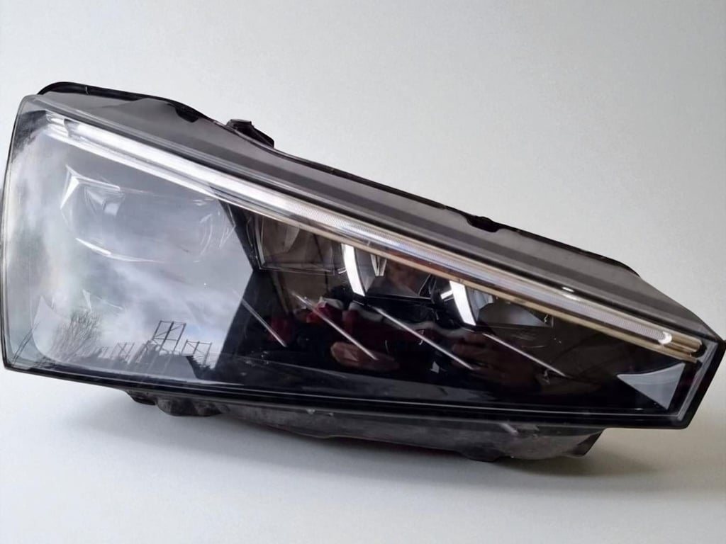 Frontscheinwerfer Skoda Scala 657941016A Full LED Rechts Scheinwerfer Headlight SCH6106286501ad