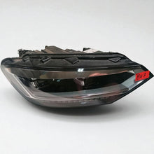 Load image into Gallery viewer, Frontscheinwerfer VW Touran 5TB941082A LED Rechts Scheinwerfer Headlight
