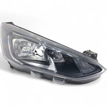 Laden Sie das Bild in den Galerie-Viewer, Frontscheinwerfer Ford Focus IV MX7B-13E014-CC Ein Stück (Rechts oder Links) SCH6786397976yk