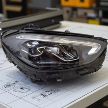 Load image into Gallery viewer, Frontscheinwerfer Mercedes-Benz W206 A2069068204 LED Rechts Headlight SCH2337128637bn