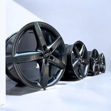 Laden Sie das Bild in den Galerie-Viewer, 4x Alufelge 18 Zoll 8.0&quot; 5x112 47ET Audi A3 Rim Wheel