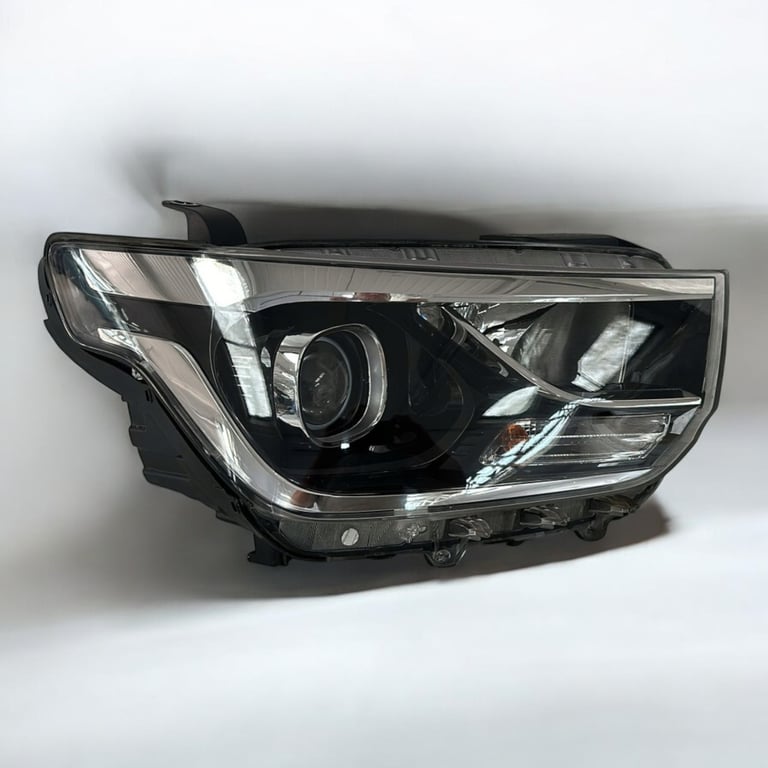 Frontscheinwerfer Hyundai H1 92102-4H610 Rechts Scheinwerfer Headlight