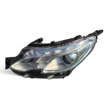 Laden Sie das Bild in den Galerie-Viewer, Frontscheinwerfer Peugeot 2008 9677810180 LED Links Scheinwerfer Headlight