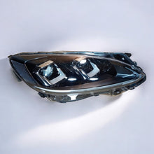 Laden Sie das Bild in den Galerie-Viewer, Frontscheinwerfer Ford Kuga LV4B-13E016-AH Full LED Rechts Headlight SCH9993275888dp