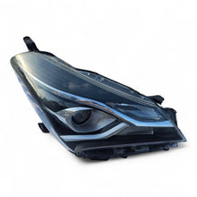 Load image into Gallery viewer, Frontscheinwerfer Toyota Yaris LED Rechts Scheinwerfer Headlight SCH4501586680tf