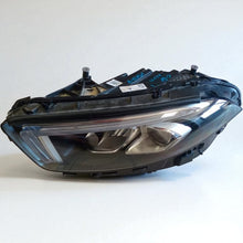 Laden Sie das Bild in den Galerie-Viewer, Frontscheinwerfer Mercedes-Benz W177 A1779063705 LED Links Headlight SCH6924067016ty