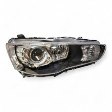 Load image into Gallery viewer, Frontscheinwerfer Mitsubishi Lancer VIII 8301C3-86 Xenon Rechts Headlight