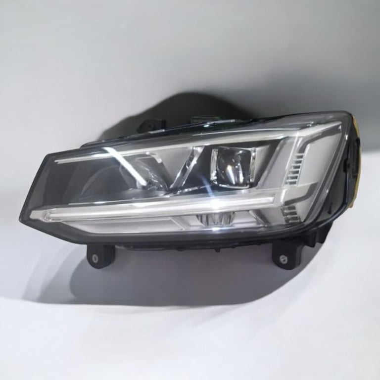 Frontscheinwerfer Audi 81A941033 90083596 Links Scheinwerfer Headlight