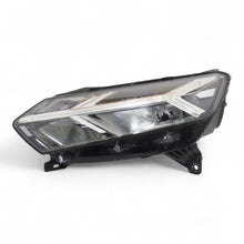Load image into Gallery viewer, Frontscheinwerfer Dacia Sandero III 260607161R LED Links Scheinwerfer Headlight SCH4141370355ws