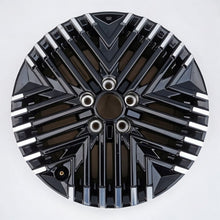 Load image into Gallery viewer, 1x Alufelge 17 Zoll 6.5" 5x114.3 45ET Glanz Schwarz R337653 Nissan Leaf FEL3331231703km