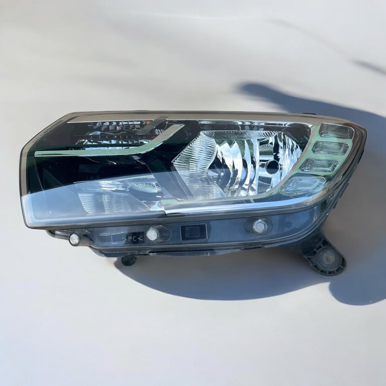 Frontscheinwerfer Dacia Sandero II 90114430 LED Links Scheinwerfer Headlight