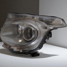 Load image into Gallery viewer, Frontscheinwerfer Citroën C1 81150-0H170 Links Scheinwerfer Headlight