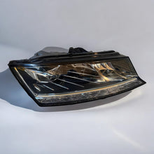Laden Sie das Bild in den Galerie-Viewer, Frontscheinwerfer Skoda Fabia III 6V1941016F Full LED Rechts Headlight SCH1469124012no