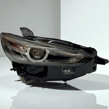 Laden Sie das Bild in den Galerie-Viewer, Frontscheinwerfer Mazda GRF5-51030 Ein Stück (Rechts oder Links) Headlight