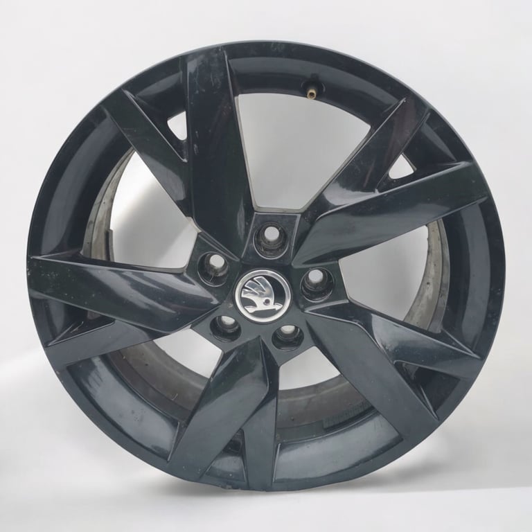 1x Alufelge 17 Zoll 6.5" 5x112 46ET Glanz 5E3601025 Skoda Octavia Rim Wheel