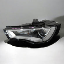 Laden Sie das Bild in den Galerie-Viewer, Frontscheinwerfer Audi A3 8V0941005 Bi-Xenon Links Scheinwerfer Headlight