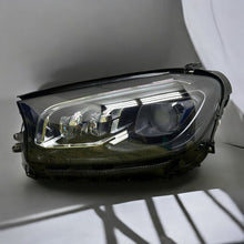 Laden Sie das Bild in den Galerie-Viewer, Frontscheinwerfer Mercedes-Benz Gls X167 A1679068907 LED Links Headlight SCH2703648430bc