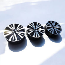 Load image into Gallery viewer, 1x Alufelge 17 Zoll 7.0&quot; 4x100 40ET Schwarz 403008893R Renault Captur Clio 1