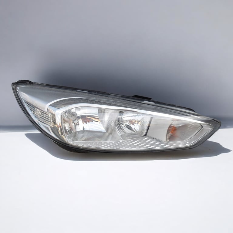 Frontscheinwerfer Ford Focus F1EB-13W029-AD Rechts Scheinwerfer Headlight