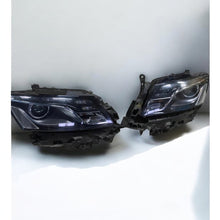 Load image into Gallery viewer, Frontscheinwerfer Audi Q5 8R0941003AF Ein Stück (Rechts oder Links) Headlight