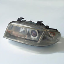 Load image into Gallery viewer, Frontscheinwerfer Audi A4 B5 8D0941003AJ Links Scheinwerfer Headlight